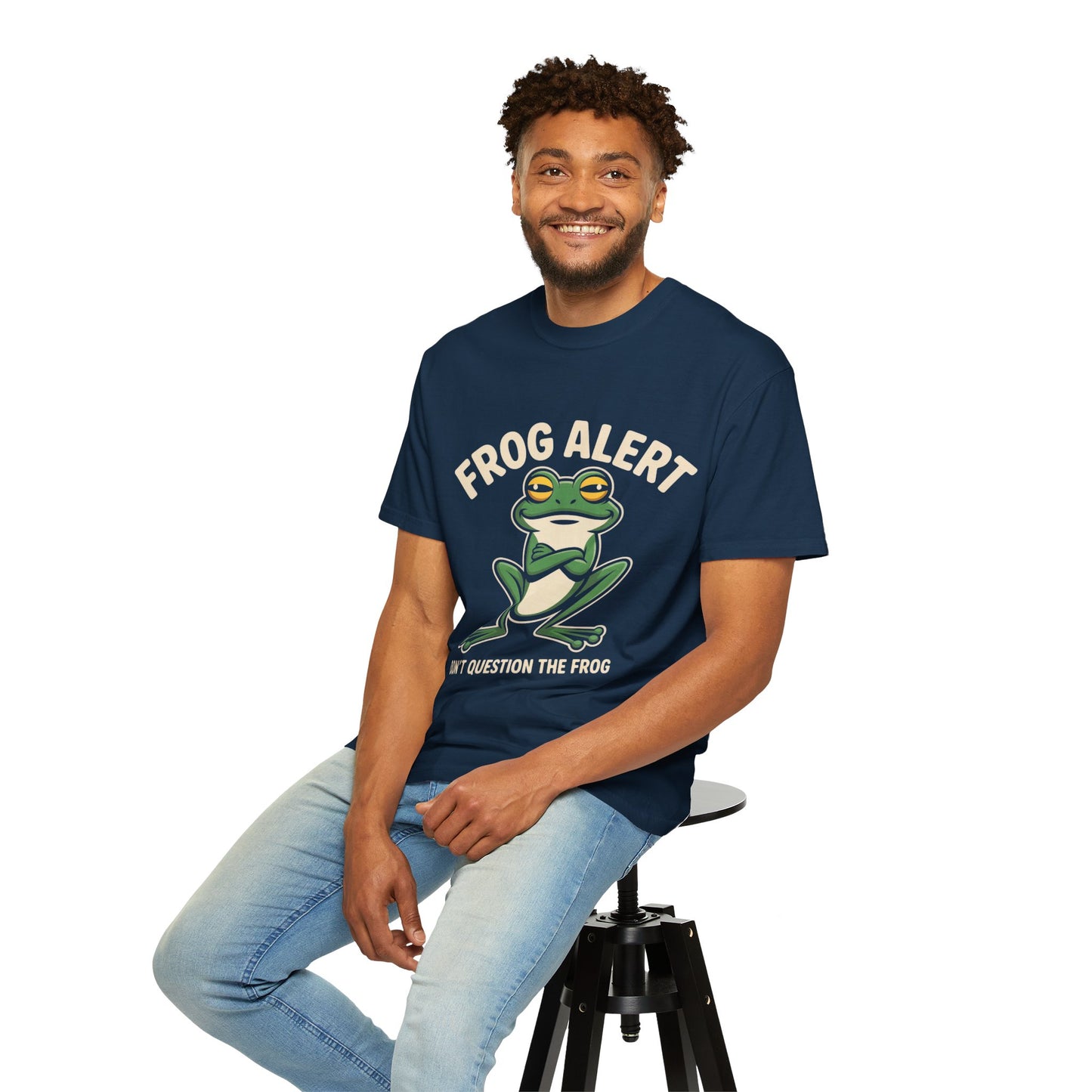 Frog Alert Tee – Funny Amphibian Graphic Comfort Colors T-Shirt