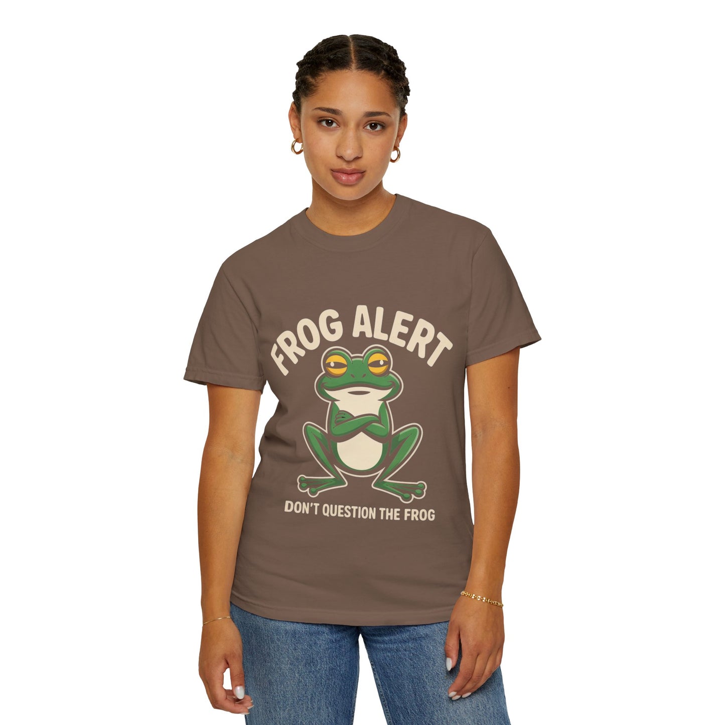 Frog Alert Tee – Funny Amphibian Graphic Comfort Colors T-Shirt