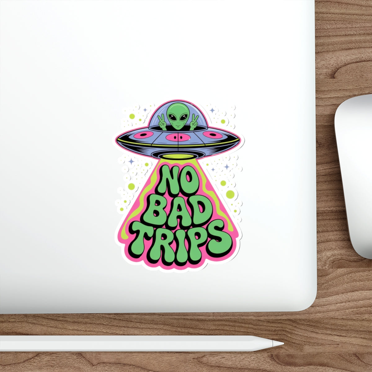 No Bad Trips Alien Sticker – Die-Cut Vinyl Sticker