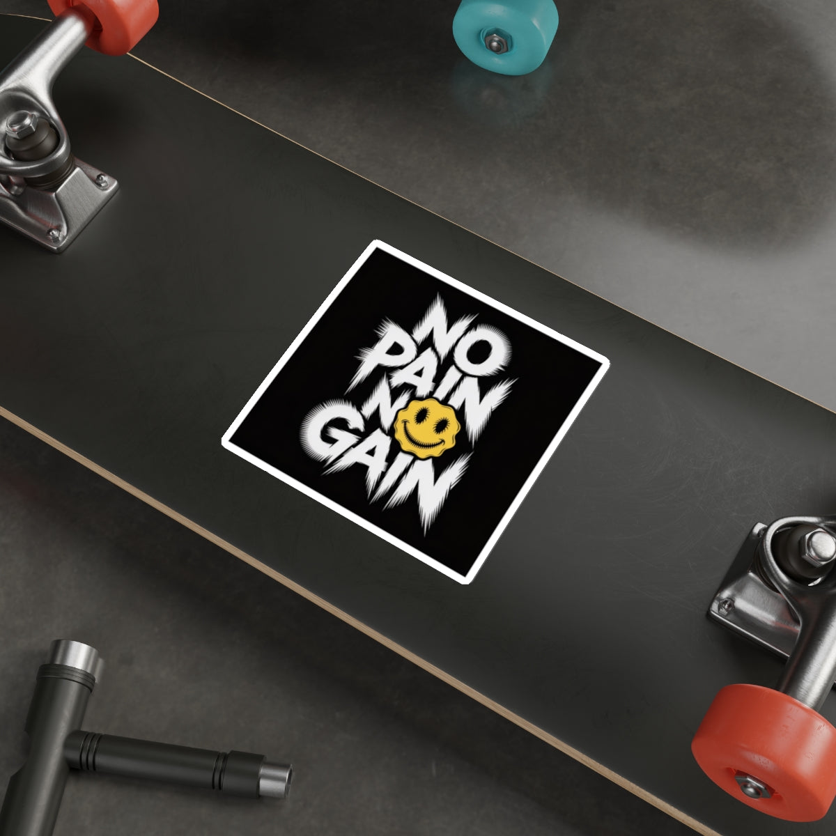 No Pain No Gain Smiley Sticker – Die-Cut Vinyl Sticker