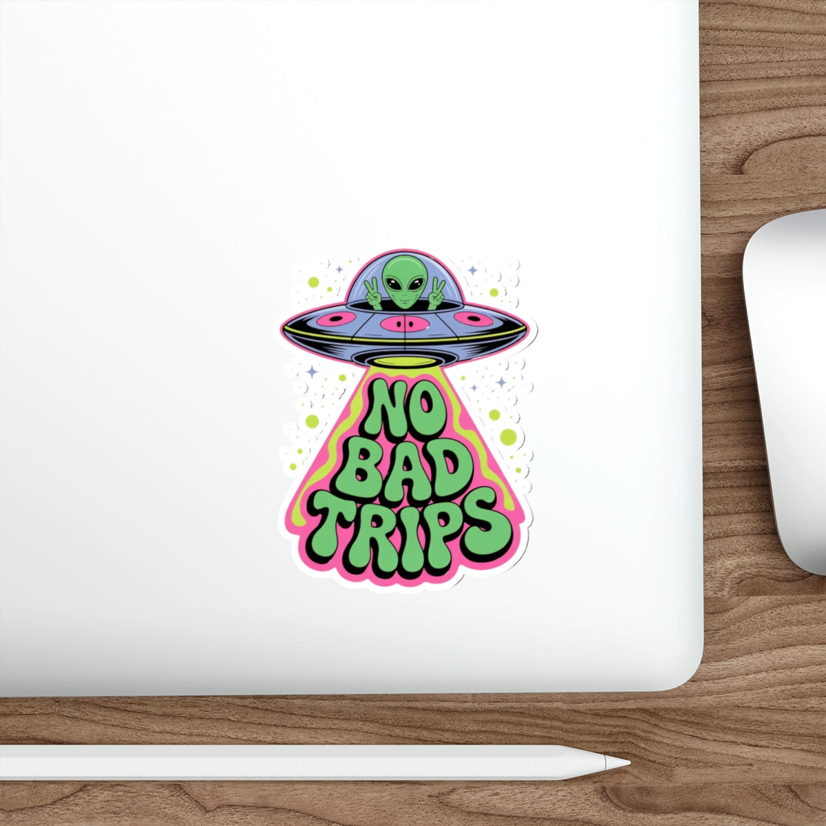 No Bad Trips Alien Sticker – Die-Cut Vinyl Sticker