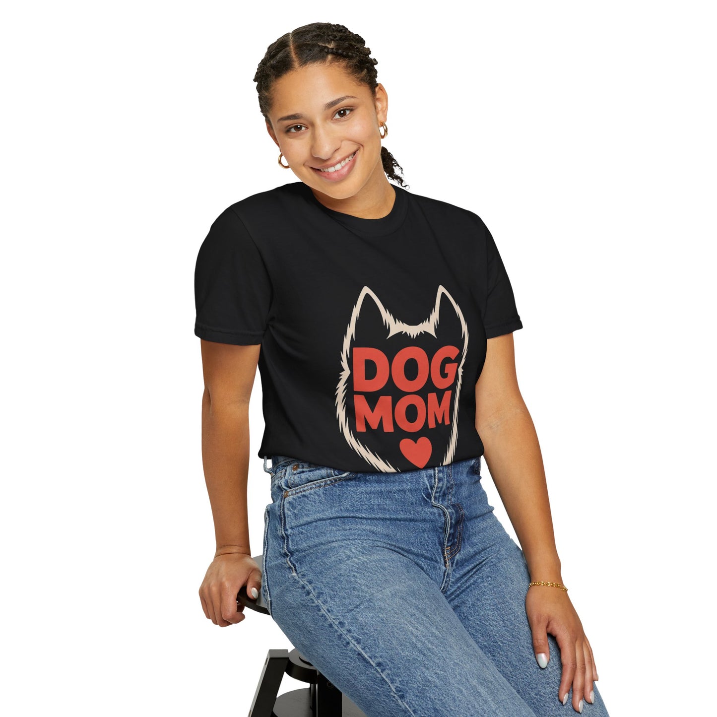 Dog Mom Heart Tee – Minimal Pet Parent Shirt