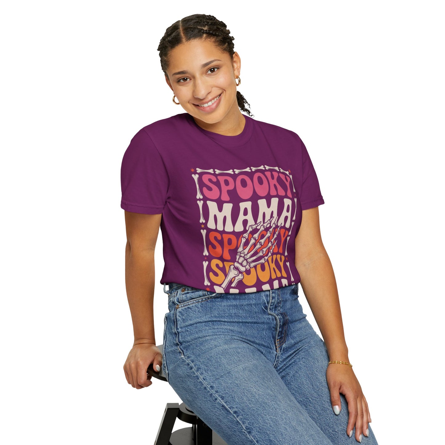 Spooky Mama Tee – Retro Halloween Skeleton Shirt