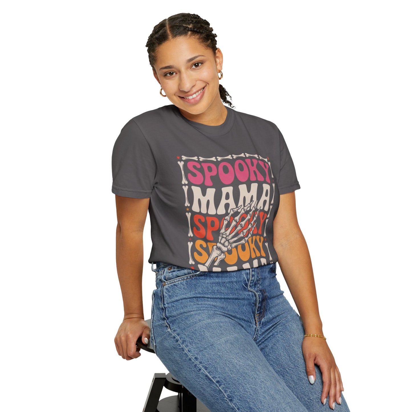 Spooky Mama Tee – Retro Halloween Skeleton Shirt