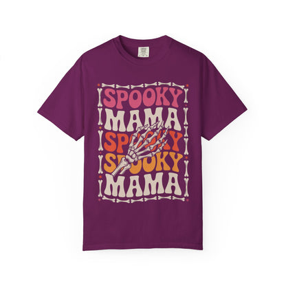 Spooky Mama Tee – Retro Halloween Skeleton Shirt