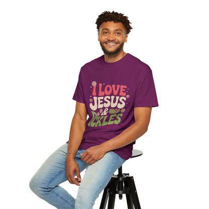 I Love Jesus & Pickles Tee – Faith Meets Flavor Comfort Colors T-Shirt