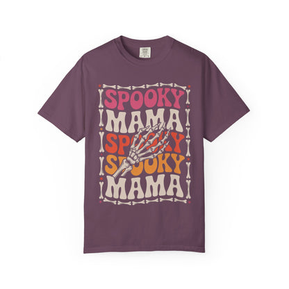 Spooky Mama Tee – Retro Halloween Skeleton Shirt