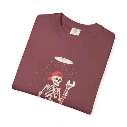 UFO Mechanic Skeleton Tee – Alien Abduction Fixer Shirt