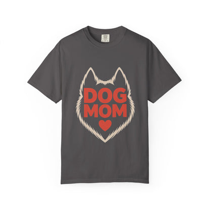 Dog Mom Heart Tee – Minimal Pet Parent Shirt