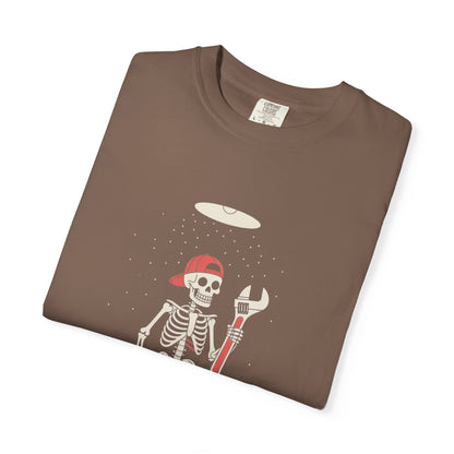 UFO Mechanic Skeleton Tee – Alien Abduction Fixer Shirt