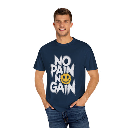 No Pain No Gain Tee – Bold Smiley Face Workout Shirt