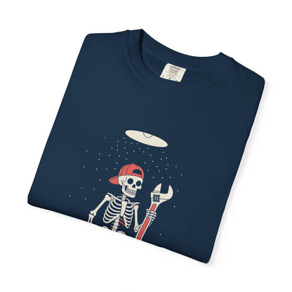 UFO Mechanic Skeleton Tee – Alien Abduction Fixer Shirt