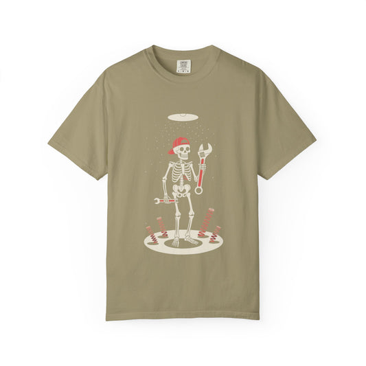 UFO Mechanic Skeleton Tee – Alien Abduction Fixer Shirt